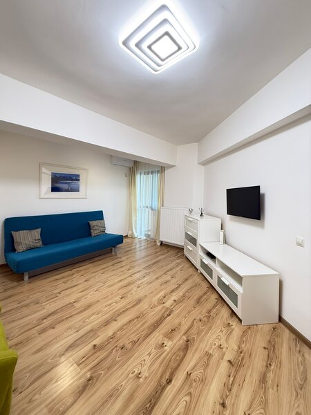 Ideal Residence - Garsoniera Decomandata - 40 mp - Balcon Spatios